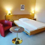 乐凯德酒店 3*