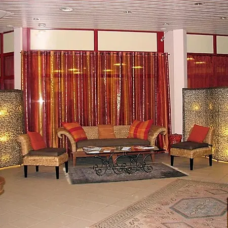 Le Cedre فندق بيش